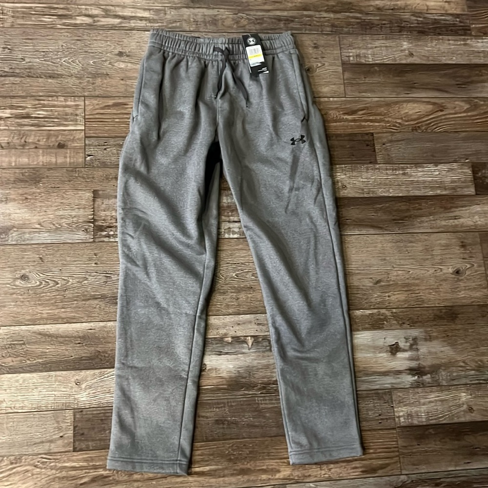 Men’s Under Armour Sweatpants.
